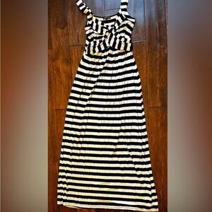 Spense Ladies Black and White Maxi Dress